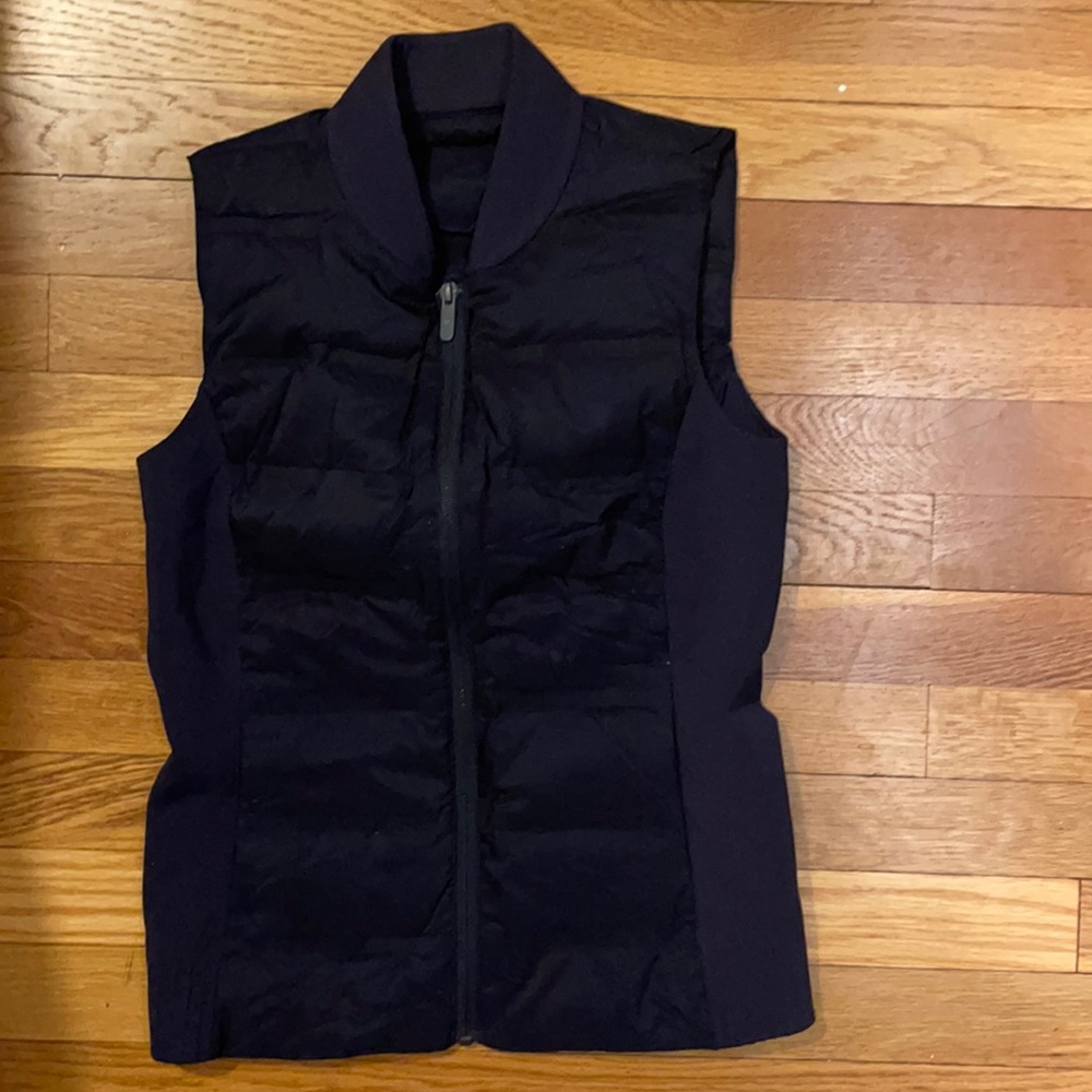 LULULEMON VEST